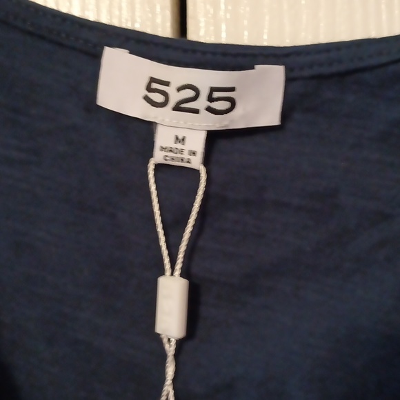 525 America Sleeveless Ruffle Top - Picture 4 of 7